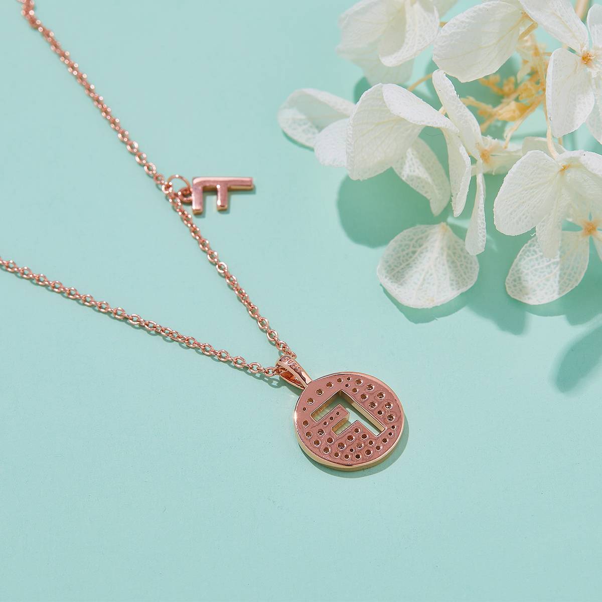 F pendant S925 silver plated rose gold Moissanite light luxury letter necklace